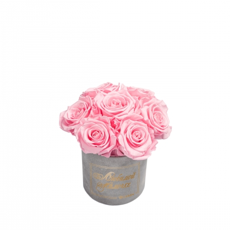 -20%  ЛЮБИМОЙ МАМОЧКЕ BOUQUET WITH 7 ROSES - MIDI LIGHT GREY VELVET BOX WITH BRIDAL PINK ROSES