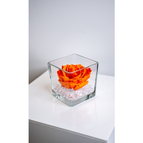 GLASS VASE WITH ORANGE ROSE AND CRYSTALS (10x10 cm)