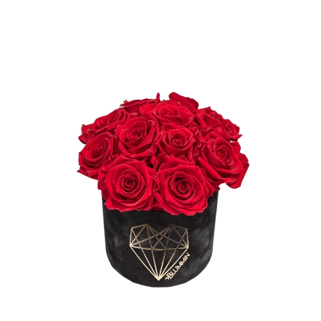 BOUQUET  WITH 11 ROSES - SMALL LOVE BLACK VELVET BOX WITH VIBRANT RED ROSES