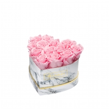 BRIDAL PINK ROOSIDEGA SÜDAMEKUJULINE LILLEKARP - 13 ROOSIGA