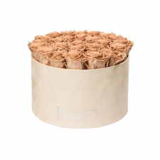 EXTRA LARGE NUDE VELVET BOX WITH CAPPUCCINO ROSES