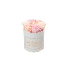 ЛЮБИМОЙ МАМОЧКЕ - SMALL WHITE VELVET BOX WITH MIX (ICE PINK, PEACHY PINK, BRIDAL PINK) ROSES