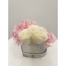 MARBLE FLOWER BOX WITH 3 CREAM ROSES AND DRYED HYDRANGEA