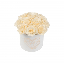 BUKETT 11 ROOSIGA - SMALL LOVE VALGE SAMETKARP CHAMPAGNE ROOSIDEGA