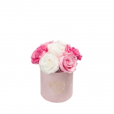 BUKETT 7 ROOSIGA - MIDI LOVE HELEROOSA SAMETKARP MIX (BABY PINK, BRIDAL PINK, WHITE) ROOSIDEGA