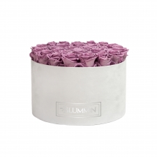 EXTRA LARGE WHITE VELVET BOX WITH LILAC ROSES