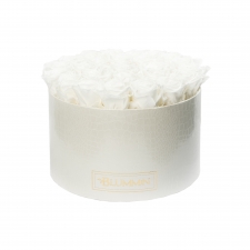 EXTRA LARGE WHITE LEATHER BOX WITH WHITE ROSES