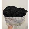 musta värvi roosid kauasäilivad.jpg